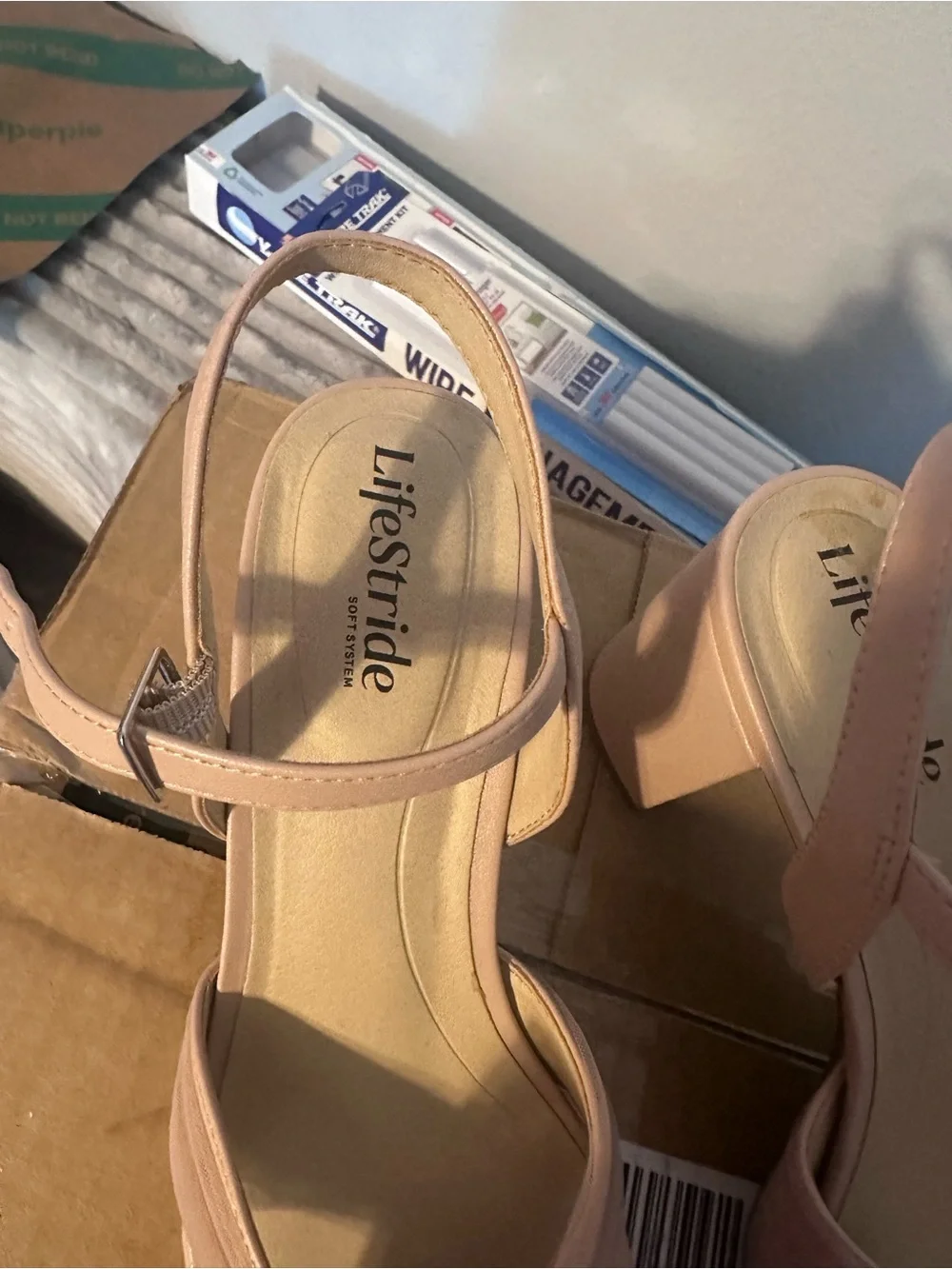 Life Stride feminine open